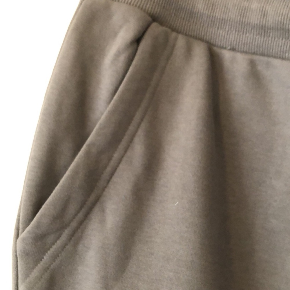 Ski-Doo women’s Gray Jogger Pants New! - Picture 7 of 16